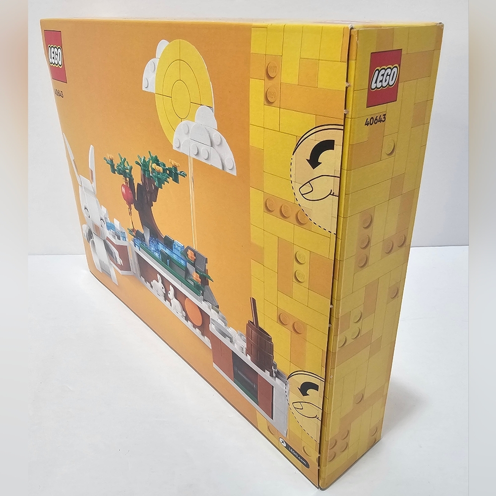 SOLD***Lego 40643 Jade Rabbit - Picture 3 of 4